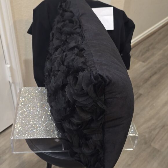 Ashland 20 X 12 Gothic Bordeaux Decorative Accent Rose Pillow- Black - Picture 7 of 7